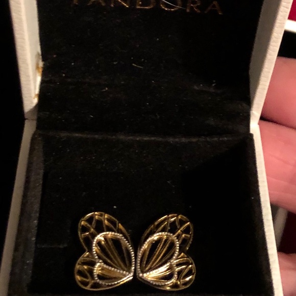Openwork Butterflies Earrings - PANDORA SHINE™ - Picture 5 of 8